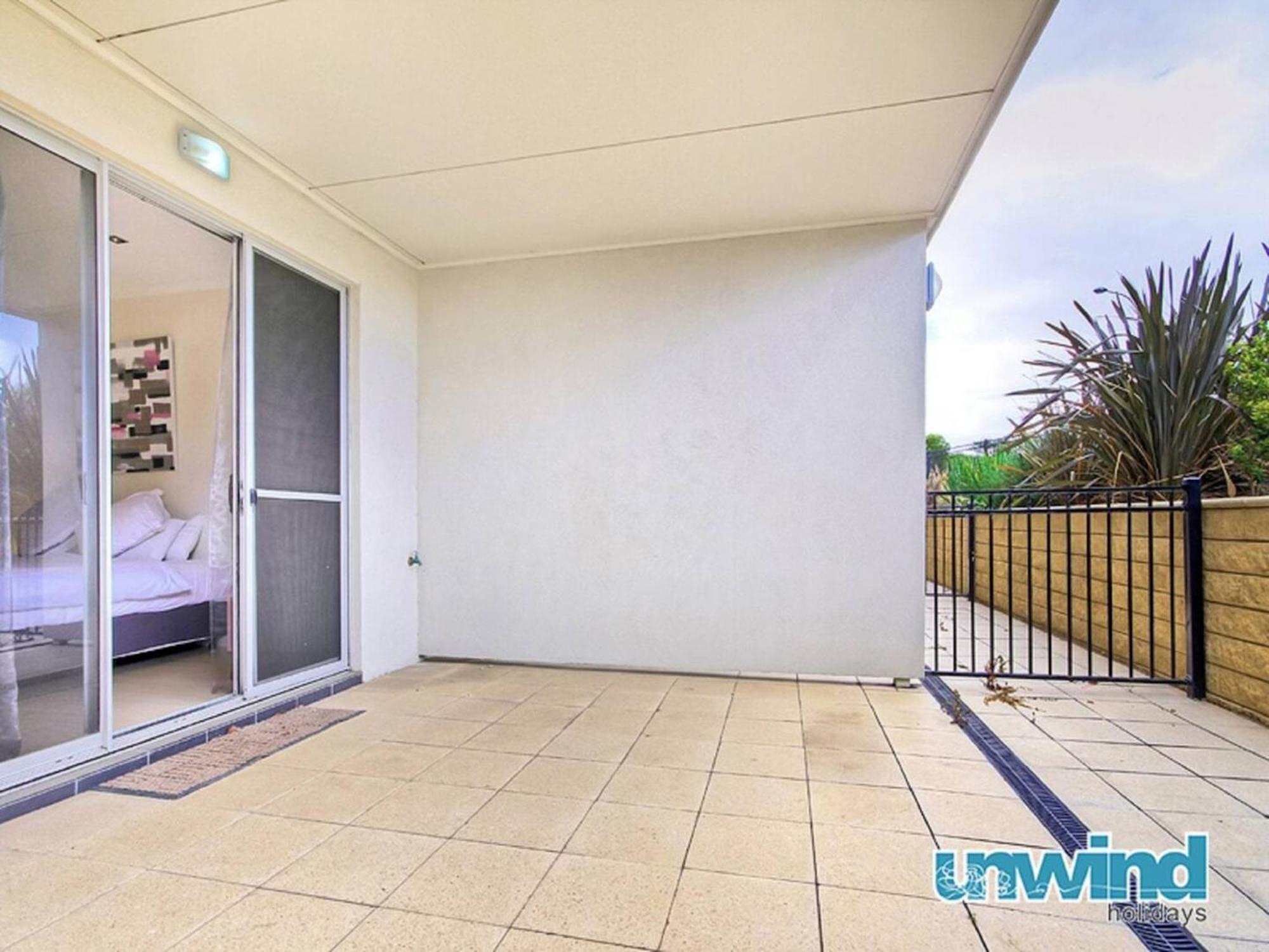 Block Escape - Ocean View No 1 *